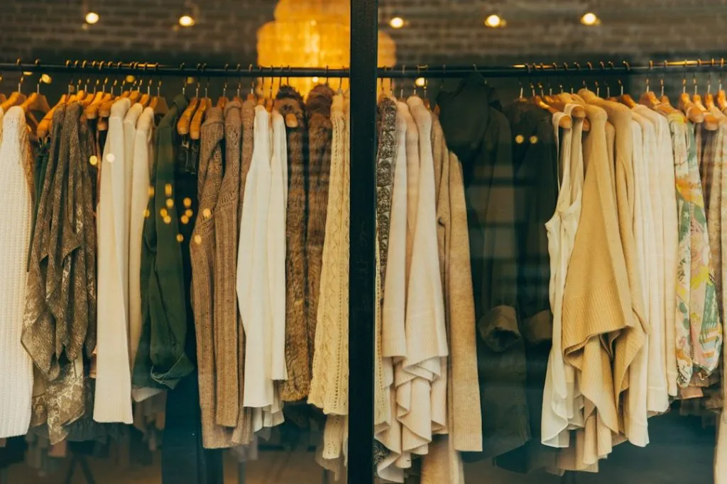 Idei de outfituri pentru ocazii speciale: de la casual la eleganță Revista Depinde de Noi