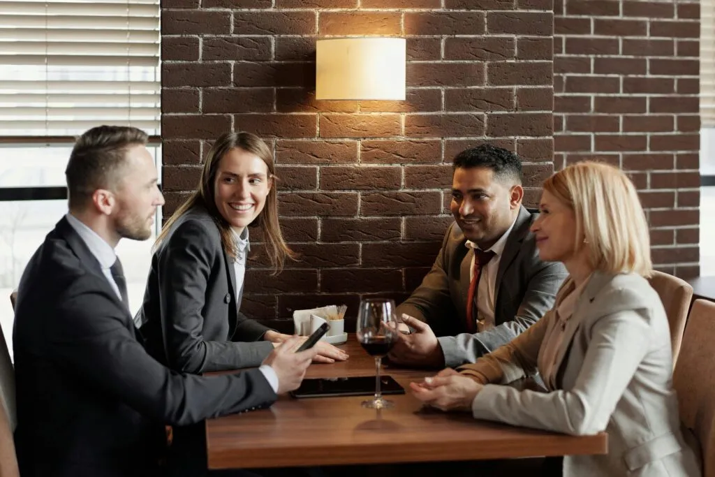 REALCONT – servicii profesionale de contabilitate și suport salarial pentru mediul de afaceri