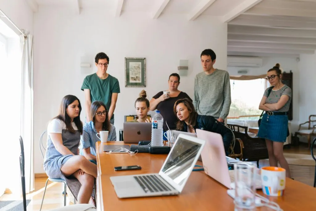 ADISAF – Servicii Profesionale de Consultanță pentru Antreprenori și Companii Moderne